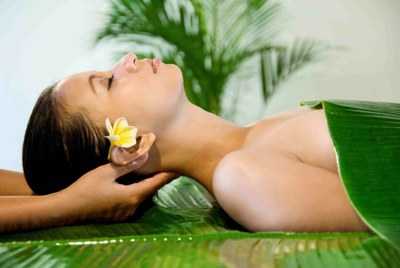 HIT ponuda - 290 din umesto 1200 din Relax masaza celog tela u trajanju od 60 min aromaticnim uljima! Opustite se po super ceni!